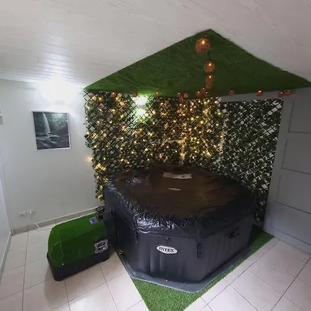 Dormez Flottant Lit à Eau La Pause Longuéenne Villa